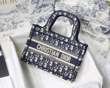 Makersluxe - DOR Women Bags - 109