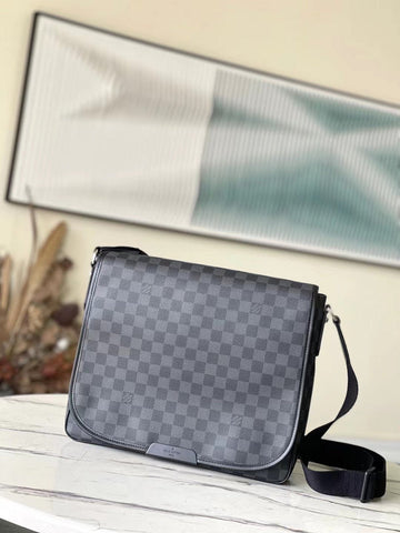 LOV - Makersluxes - 1038