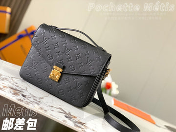 Makersluxe - LOV Bags - 1296