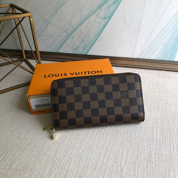 Makersluxe - LOV Wallets - 568