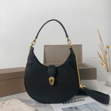 Makersluxes - Latest - 072