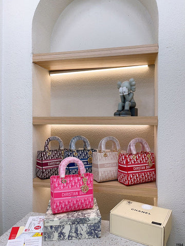 Makersluxe - DOR2 Bags - 086
