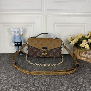 Makersluxe - GUKI Women Bags - 1633