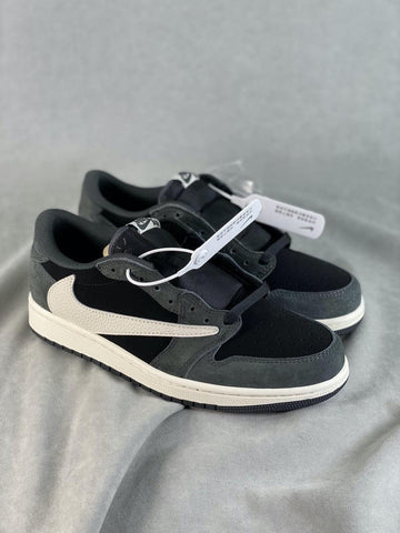 Custom Travis Scott x Fragment x Air Jordan 1 Low DM7866-001