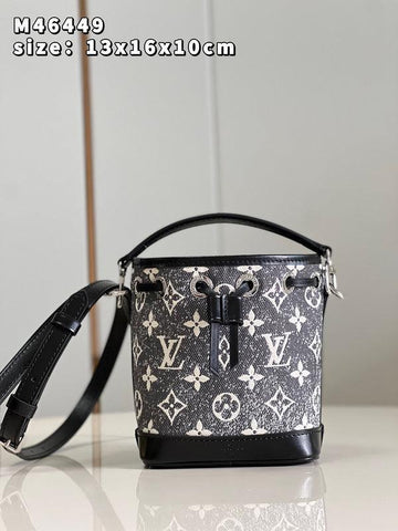 BFWD - LOV Bags - 1655