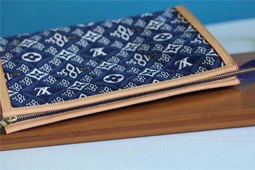 Makersluxe - LOV Handbags - 110