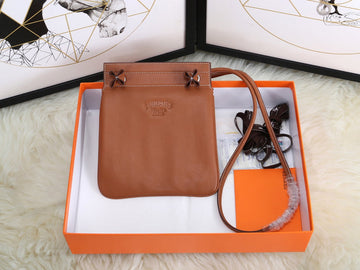 Makersluxe - HMS Bags - 1785