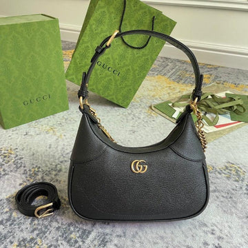 Makersluxe - Hobo Bag With Chain Black