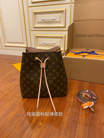 makersluxe - LOV Bags - 996
