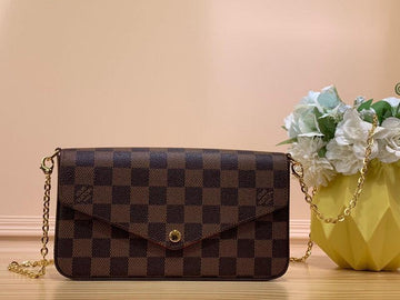 BFWD - LOV Bags - 1742