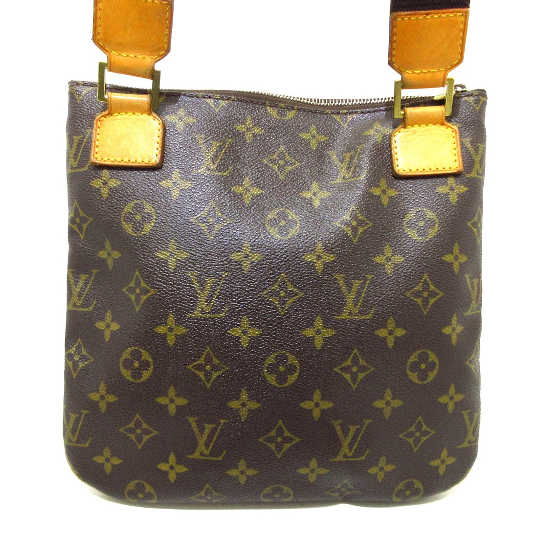 Louis Vuitton Pochette Bosphore  Canvas Shoulder Bag ()