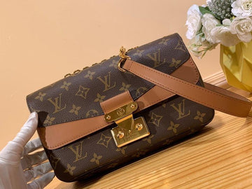 BFWD - LOV Bags - 1817
