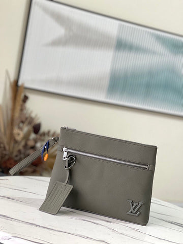 Makersluxe Lu-Vi bags - 4529