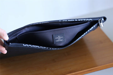 Makersluxe - LOV Handbags - 160