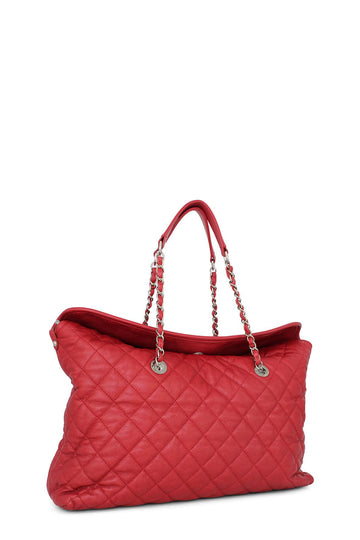 French Riviera Hobo Red Chain