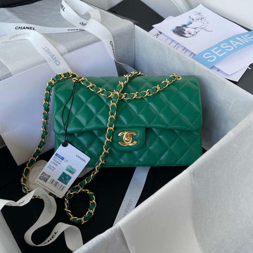 Makersluxe - Classic Flap Handbag Green Lambskin Gold