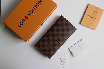 Makersluxe - LOV Wallets - 582