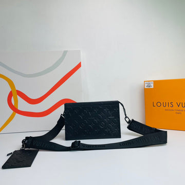 Makersluxe - LOV Wallets - 696
