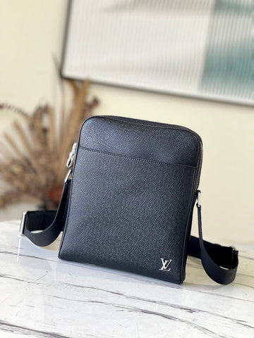 Makersluxe - LOV Bags - 938