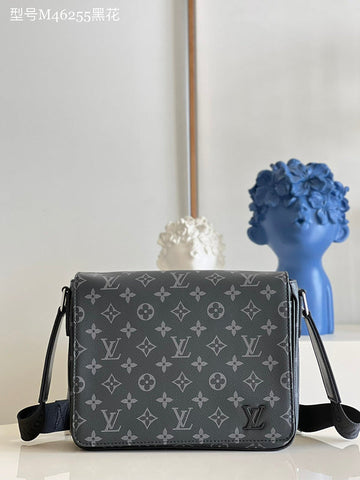 Makersluxe Lu-Vi Bags - 16349