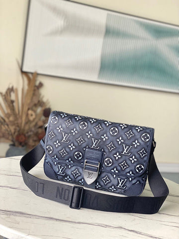 Makersluxe Lu-Vi bags - 4509