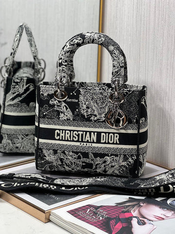 Makersluxe - DOR Women Bags - 057