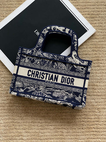 Makersluxe - DOR Women Bags - 202