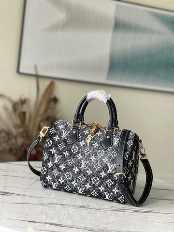 Makersluxe Lu-Vi bags - 4993