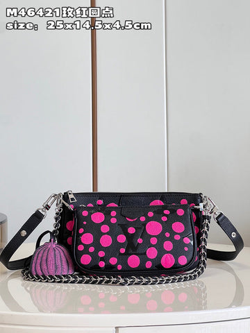 makersluxe - LOV Bags - 210