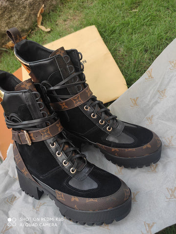 MLB - LOV Women Shoes - 880