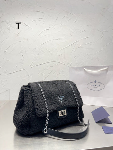 Makersluxe - PDA3 Bags - 052