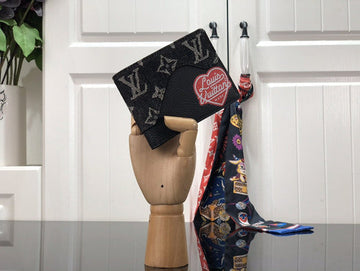 Makersluxe Lu-Vi bags - 2522