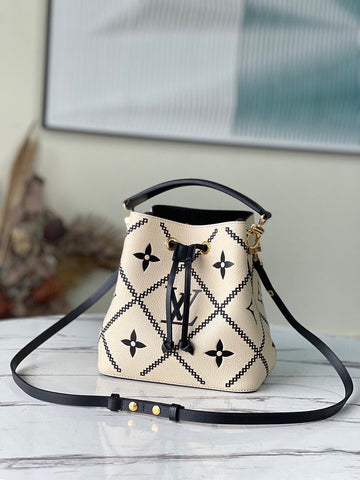 Makersluxe Lu-Vi bags - 5467