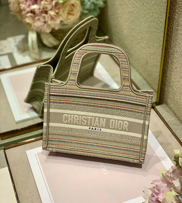 Makersluxe - DOR Women Bags - 527