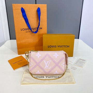 Makersluxe - LOV Wallets - 697