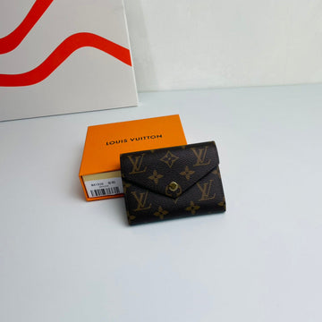 Makersluxe - LOV Wallets - 597