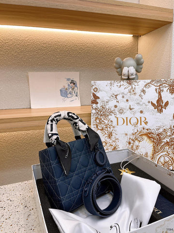 Makersluxe - DOR2 Bags - 302