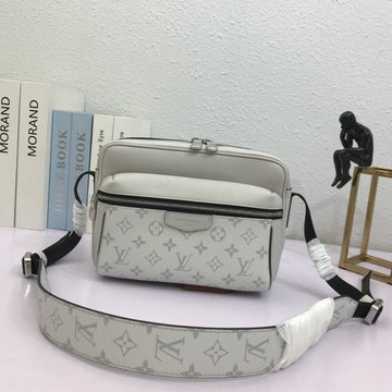 Makersluxe - LOV Men Bags - 289