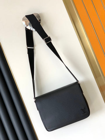 Makersluxe Bags- All Men Bags - 011
