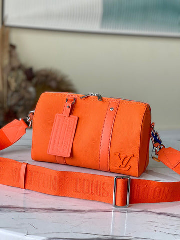 Makersluxe Lu-Vi bags - 5350