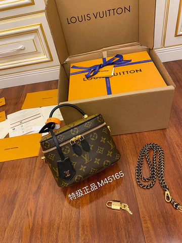 MLB - LOV Women Bags - 360