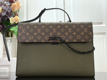 LOV - Makersluxes - 2497