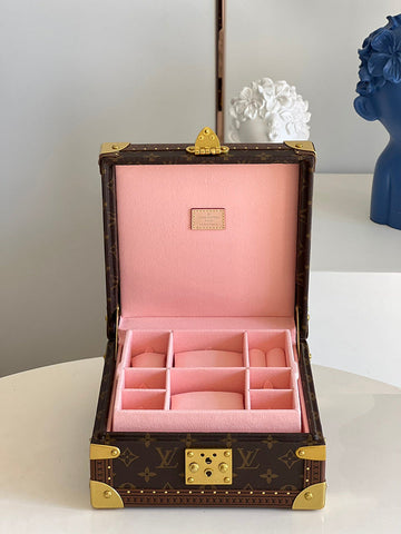 LOV - Makersluxes - 1692