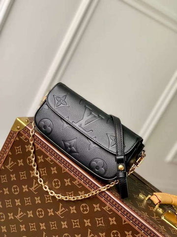 MLB Makersluxe Lu-Vi bags - 11542