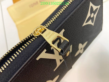 Makersluxe LOV Wallet - 708