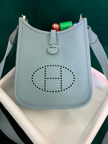 Makersluxe - HMS Bags - 1917