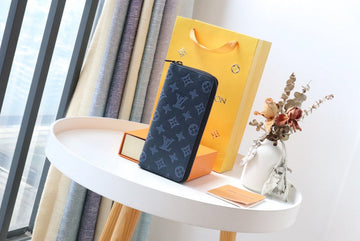 Makersluxe - LOV Wallets - 051