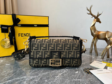 Makersluxe - FDE Women Bags - 077