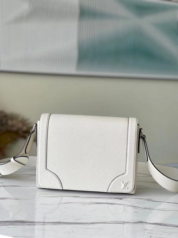 Makersluxe - LOV Men Bags - 179