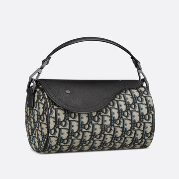 ROLLER BAG WITH STRAP